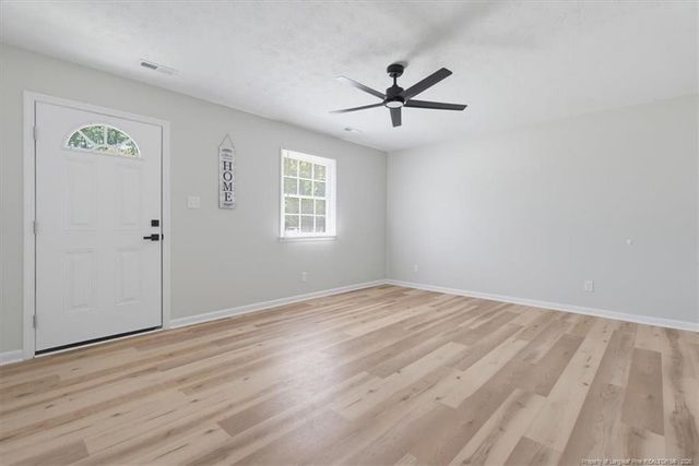 6612 Amanda Circle, Fayetteville, NC 28304