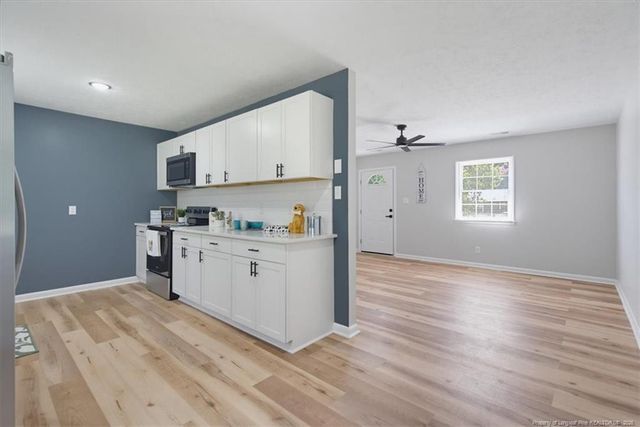 6612 Amanda Circle, Fayetteville, NC 28304