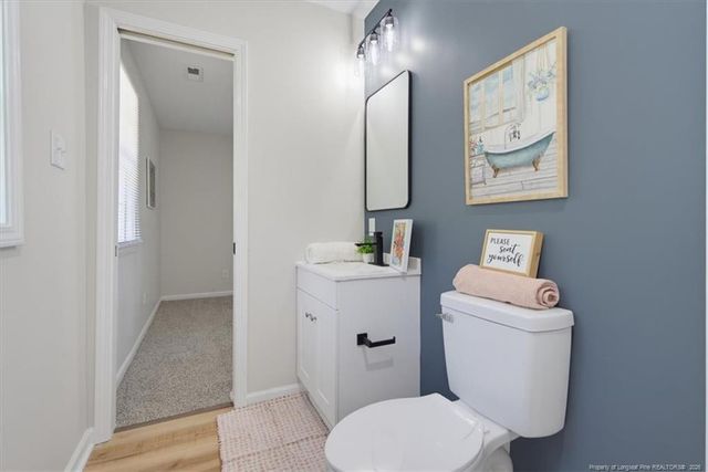 6612 Amanda Circle, Fayetteville, NC 28304