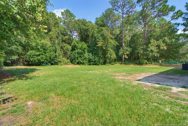 6612 Amanda Circle, Fayetteville, NC 28304