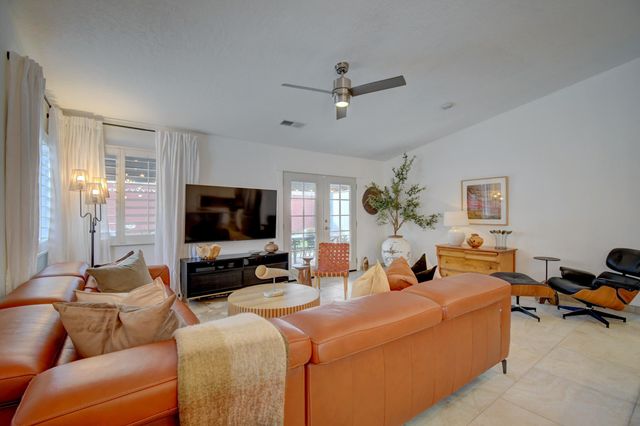 11118 Jewel Cave Road SE, Albuquerque, NM 87123