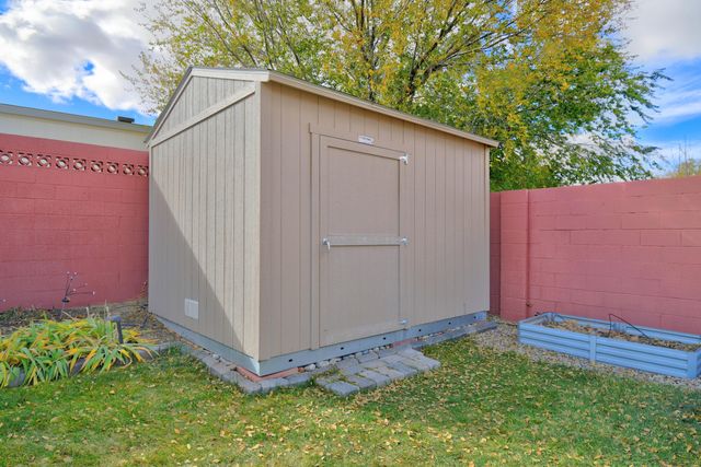 11118 Jewel Cave Road SE, Albuquerque, NM 87123