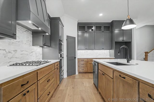 1409 N 70th Street, Broken Arrow, OK 74014
