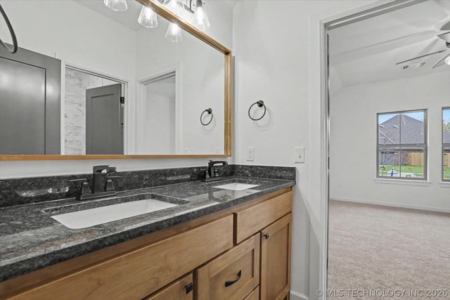 1409 N 70th Street, Broken Arrow, OK 74014