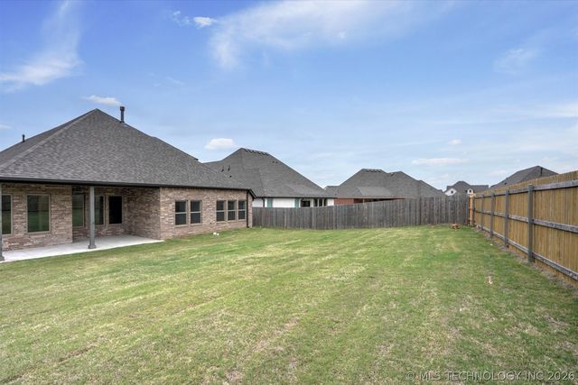 1409 N 70th Street, Broken Arrow, OK 74014