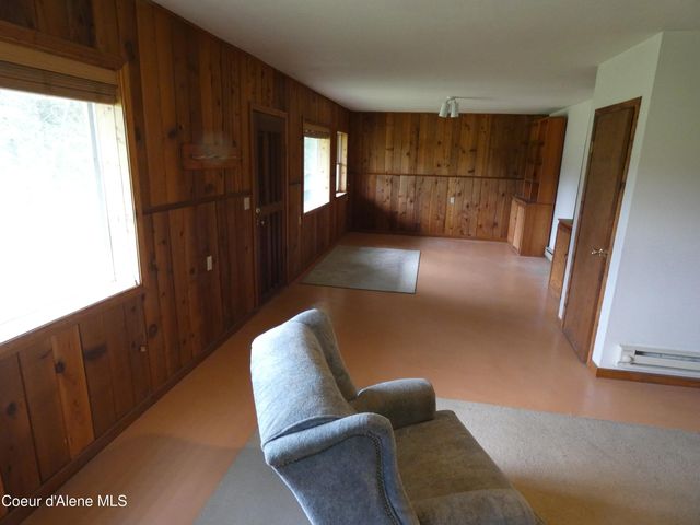 366 Yukon Road, Bonners Ferry, ID 83805