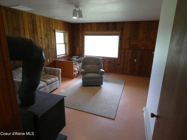 366 Yukon Road, Bonners Ferry, ID 83805