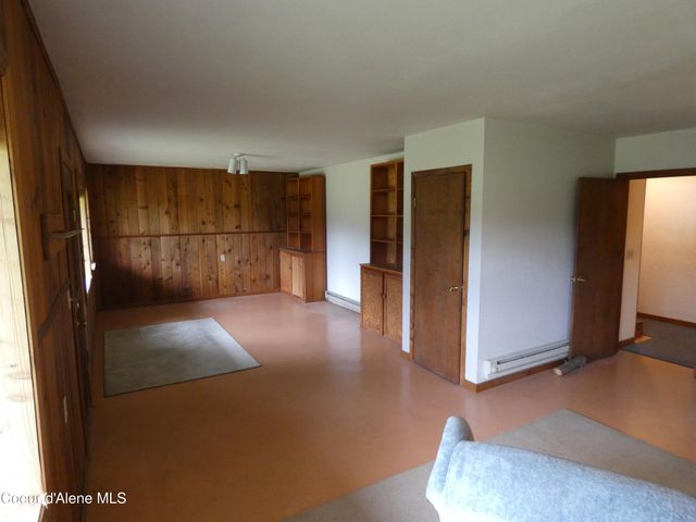 366 Yukon Road, Bonners Ferry, ID 83805