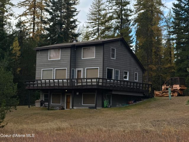 366 Yukon Road, Bonners Ferry, ID 83805