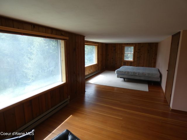 366 Yukon Road, Bonners Ferry, ID 83805