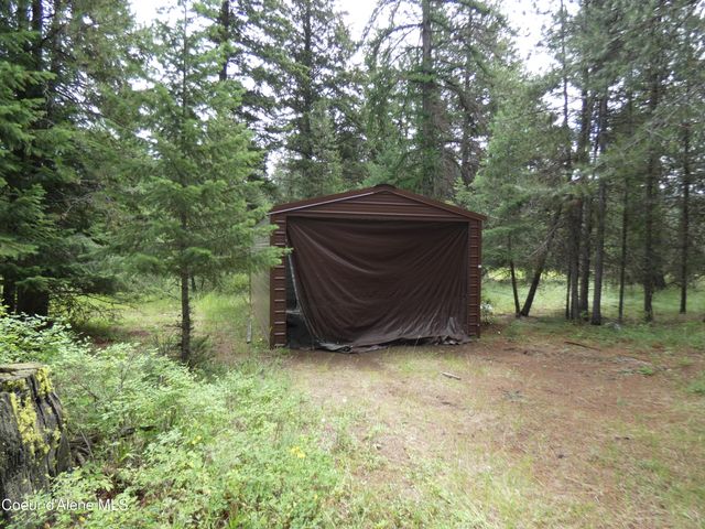 366 Yukon Road, Bonners Ferry, ID 83805