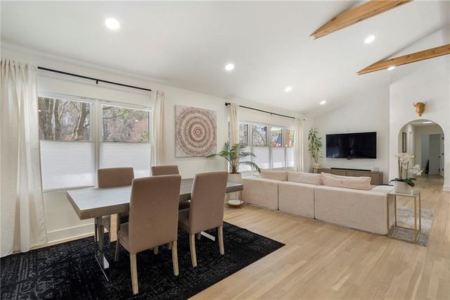 725 Starlight Lane, Atlanta, GA 30342