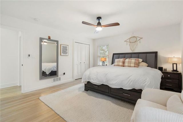 725 Starlight Lane, Atlanta, GA 30342