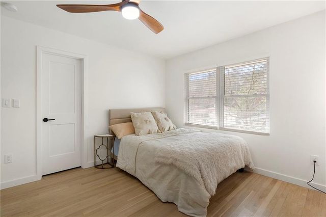 725 Starlight Lane, Atlanta, GA 30342