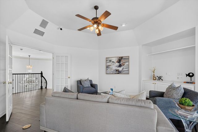6308 Estates Lane, Fort Worth, TX 76137