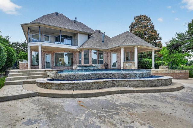 6308 Estates Lane, Fort Worth, TX 76137