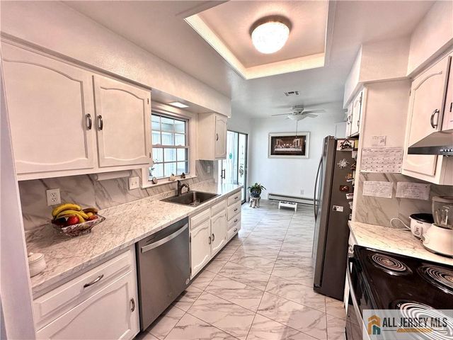496 Revere Way 496A, Monroe, NJ 08831