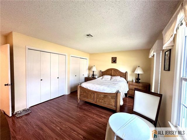 496 Revere Way 496A, Monroe, NJ 08831