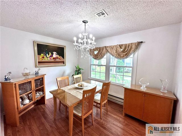 496 Revere Way 496A, Monroe, NJ 08831
