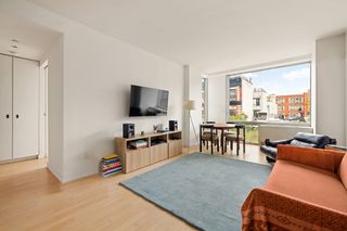 425 E 13TH Street # 6G, New York City, NY 10009