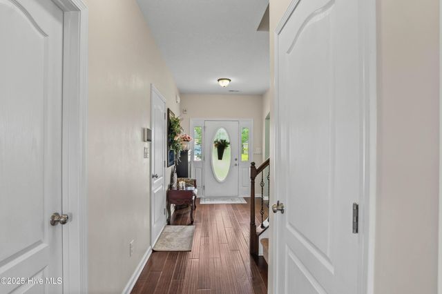 138 Cavalier Drive, Jacksonville, NC 28546