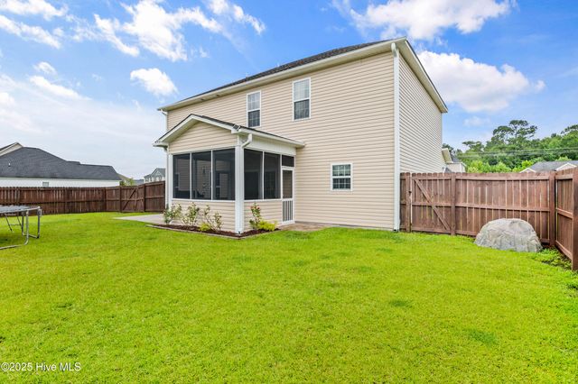 138 Cavalier Drive, Jacksonville, NC 28546