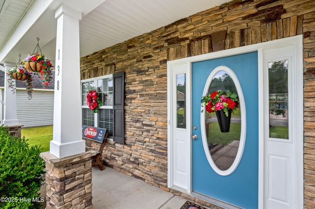 138 Cavalier Drive, Jacksonville, NC 28546