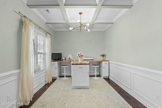 138 Cavalier Drive, Jacksonville, NC 28546