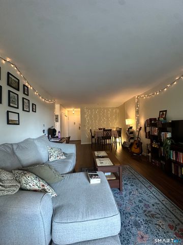 71 Strawberry Hill Avenue 320, Stamford, CT 06902