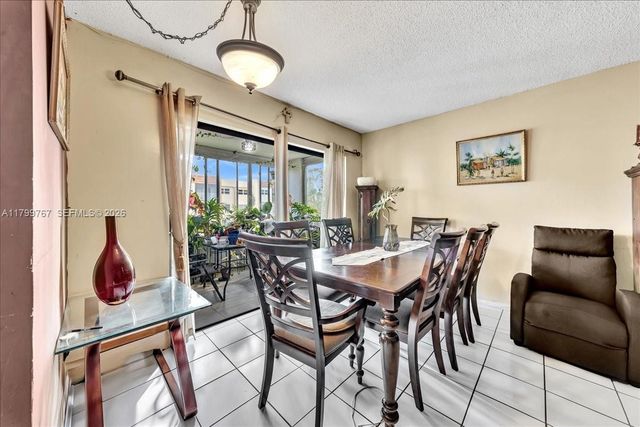 2451 NW 41st Ave 304, Lauderhill, FL 33313