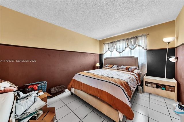 2451 NW 41st Ave 304, Lauderhill, FL 33313