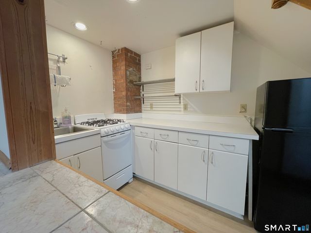 540 Whitney Avenue 4, New Haven, CT 06511