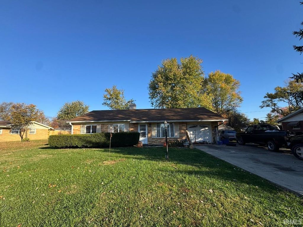 4082 W Broadway Avenue, Bloomington, IN 47404