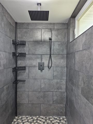 14353 GIBSON Road, Conneaut Lake, PA 16316