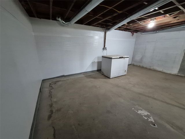 14353 GIBSON Road, Conneaut Lake, PA 16316