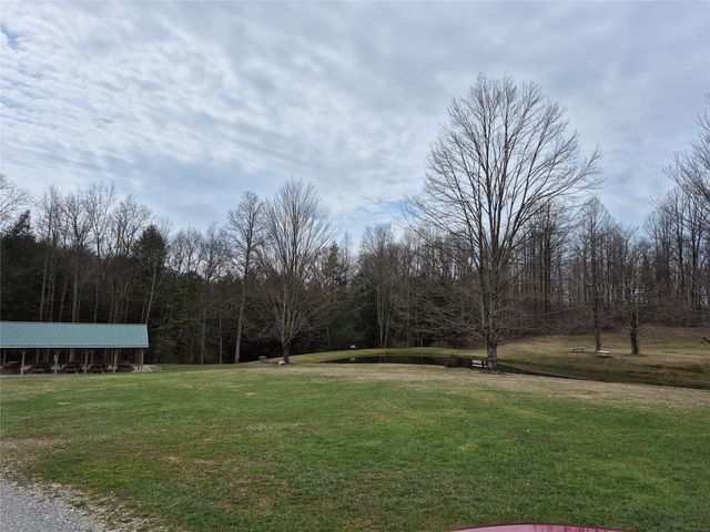 14353 GIBSON Road, Conneaut Lake, PA 16316