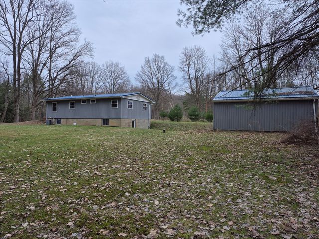 14353 GIBSON Road, Conneaut Lake, PA 16316
