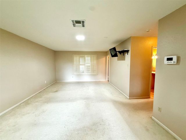 10215 Hidden Lake Lane, Richmond, TX 77406