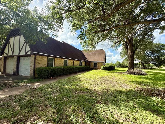 10215 Hidden Lake Lane, Richmond, TX 77406