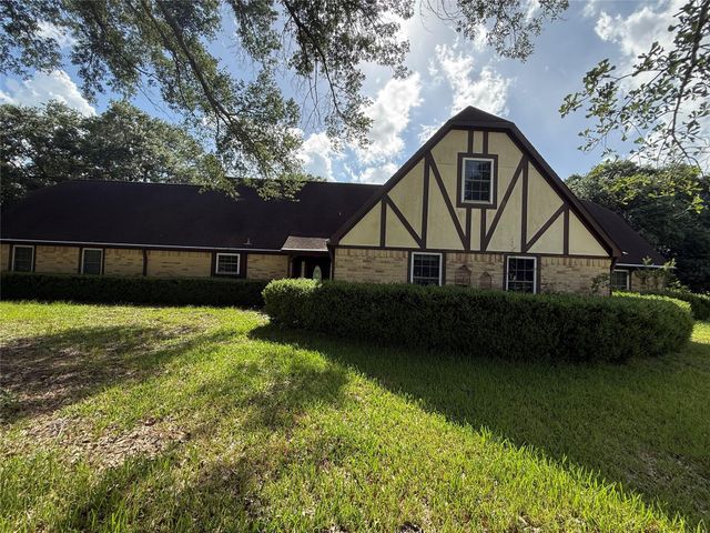 10215 Hidden Lake Lane, Richmond, TX 77406