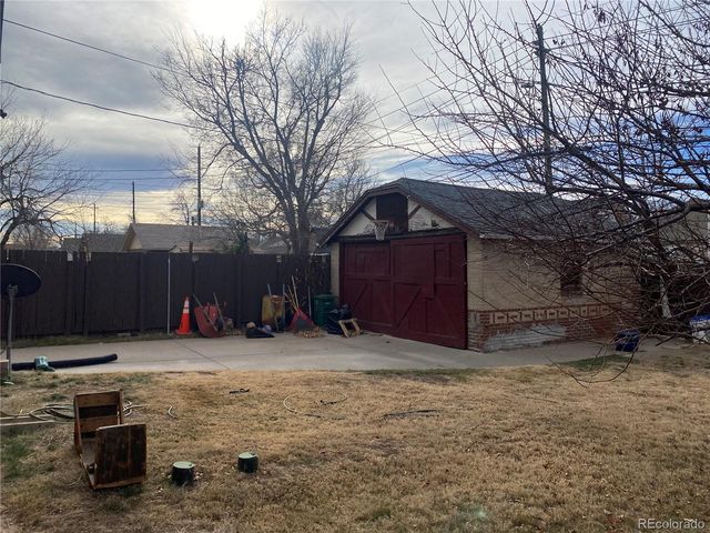 1453 Quitman Street, Denver, CO 80204