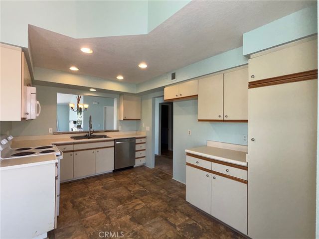 248 Vista Royale Circle E, Palm Desert, CA 92211