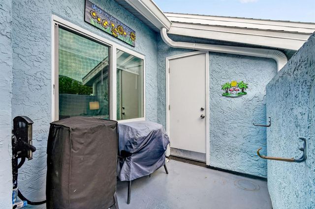 1646 SE Green Acres Circle F101, Port St. Lucie, FL 34952