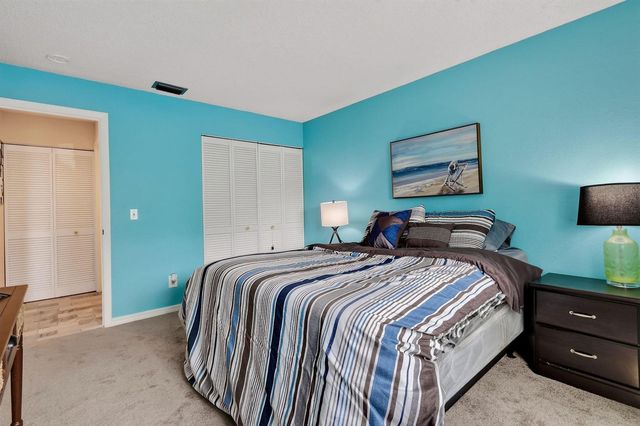 1646 SE Green Acres Circle F101, Port St. Lucie, FL 34952