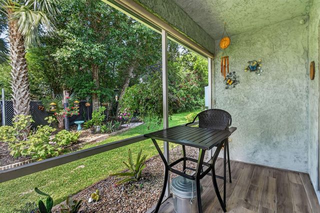 1646 SE Green Acres Circle F101, Port St. Lucie, FL 34952