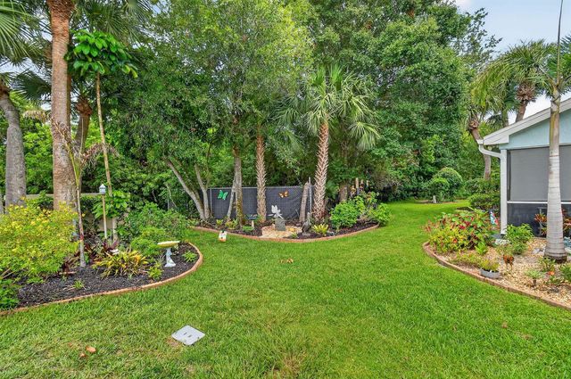 1646 SE Green Acres Circle F101, Port St. Lucie, FL 34952