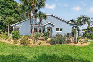 1646 SE Green Acres Circle F101, Port St. Lucie, FL 34952