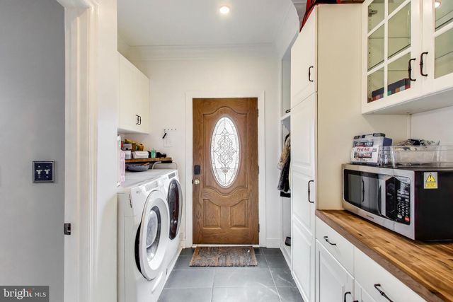 10 RANDOLPH PL NW, Washington, DC 20001