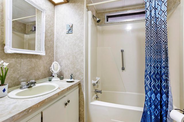48014 Jaruco Bay, Boynton Beach, FL 33436