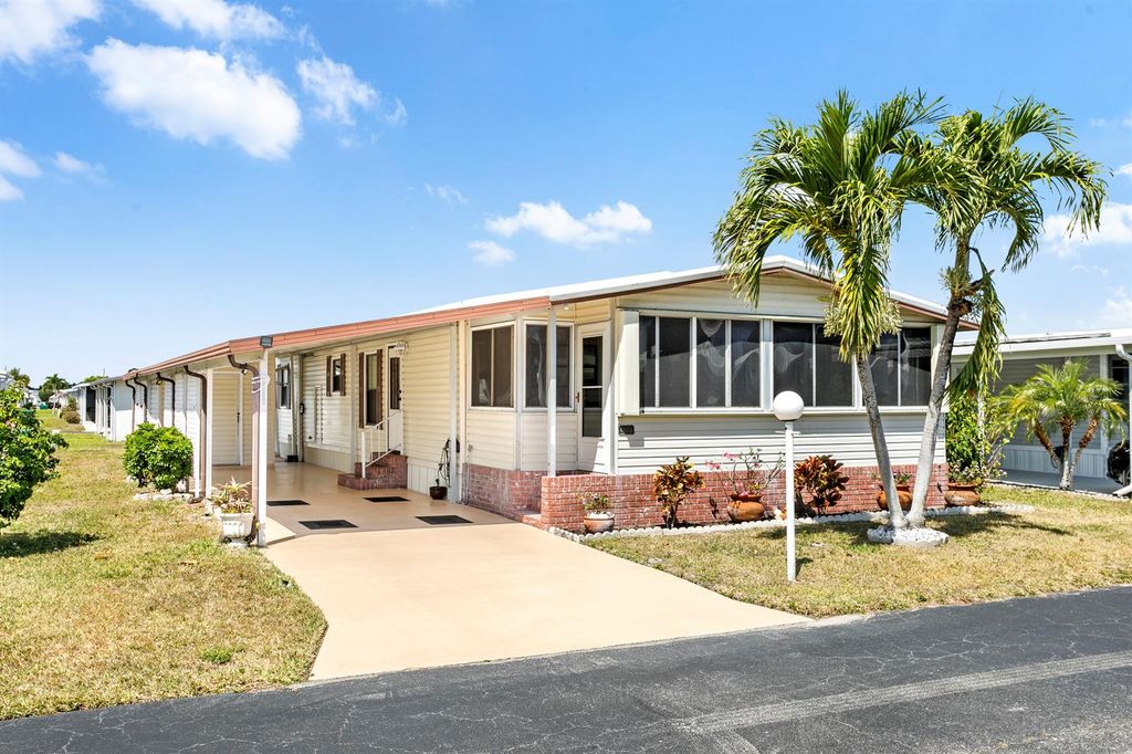 48014 Jaruco Bay, Boynton Beach, FL 33436